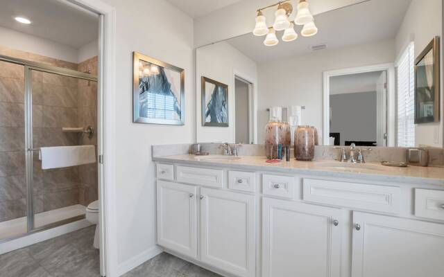 Private Pool Villa W/pool Table, On-site Waterpark