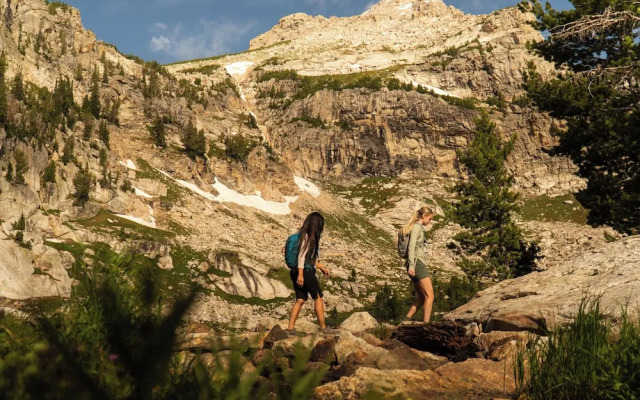 Huff House Inn and Cabins