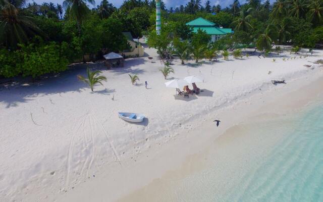 Luau Beach Inn