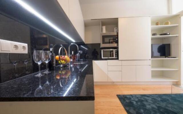 Home At Porto - Aliados Apartments