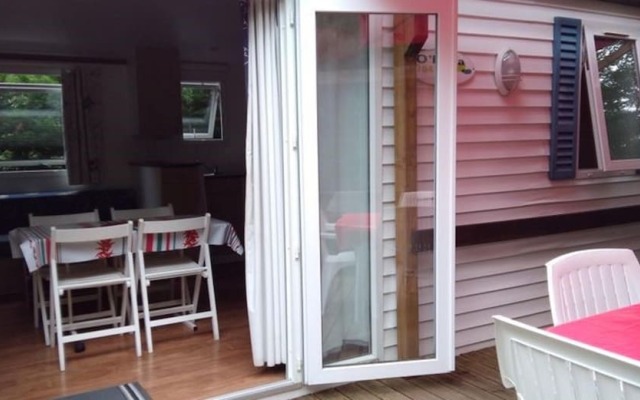 Bungalow With 2 Bedrooms in Saint-paul-lès-dax, With Pool Access, Furn