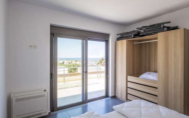 Kayzo Luxury Apartment With Pool