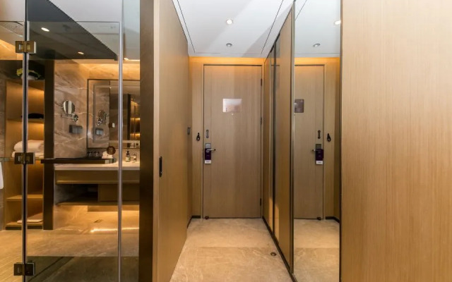 Ramada by Wyndham Zhumadian West Station