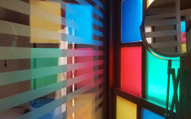 Room Kite Mansion