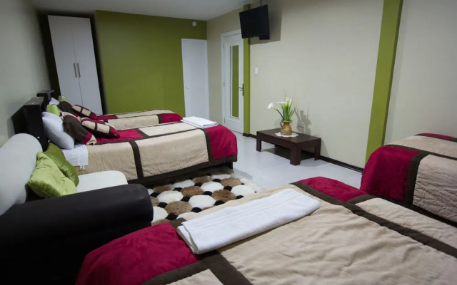 Hotel Las Gardenias