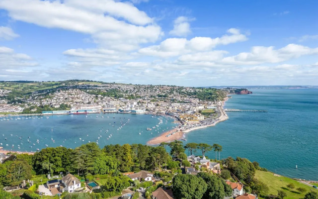 Gable View in Combeinteignhead