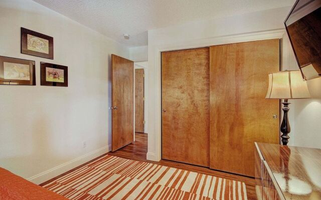 Tyra Summit A2E - 2 Br Condo