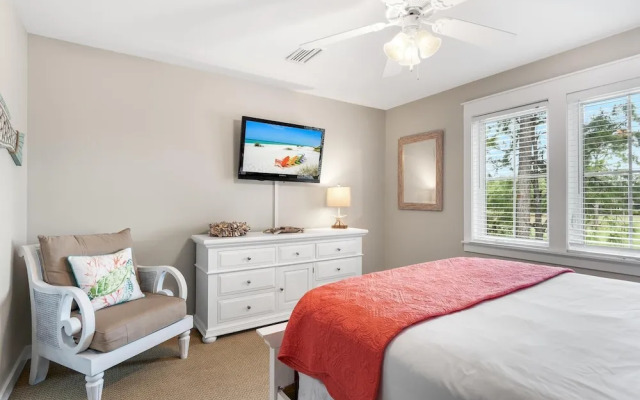 1358 Laurel Grove