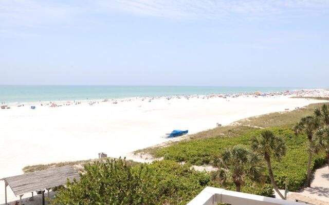 Jamaica Royale - T41 - 2 Br Condo