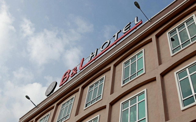 B&L Hotel