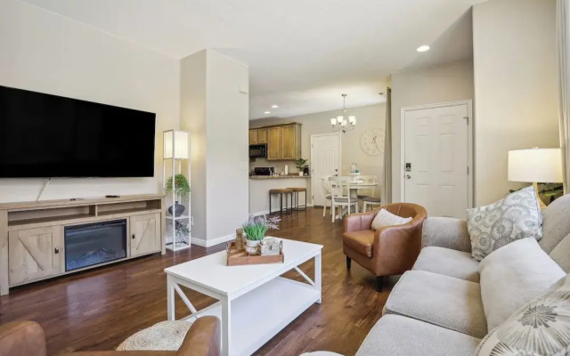 Welcoming Mesquite Condo w/ Pool Access!