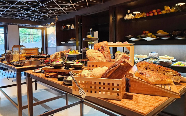 Keight Hotel Opatija, Curio Collection By Hilton