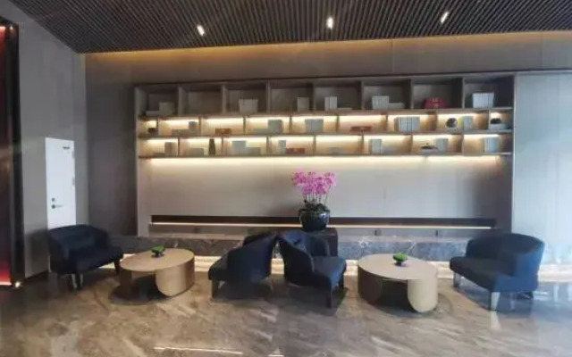 Zhongzhou Yihe Hotel