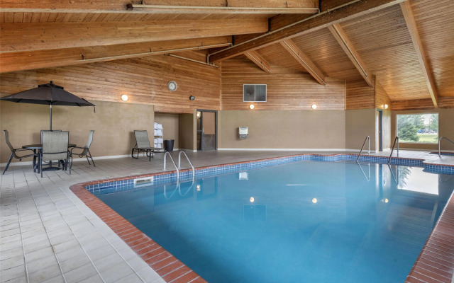 SureStay Plus Hotel by Best Western Litchfield