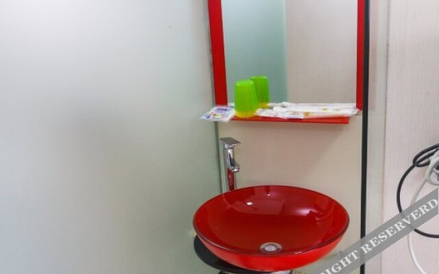 佑途主题酒店(杭州浙江传媒学院店)