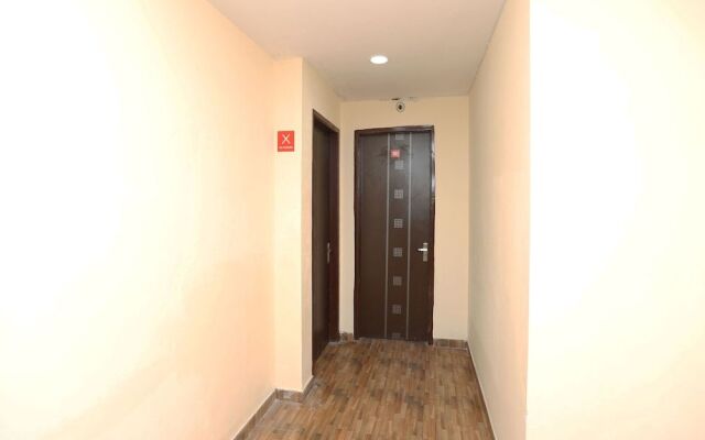 OYO 11952 Hotel Royal India