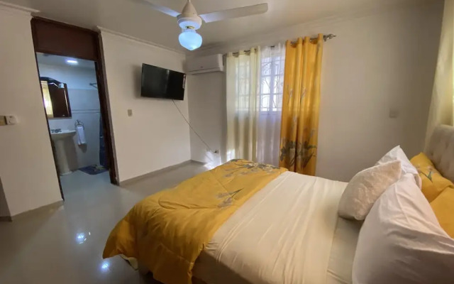 Inviting 3-bedroom Stay in Santo Domingo!