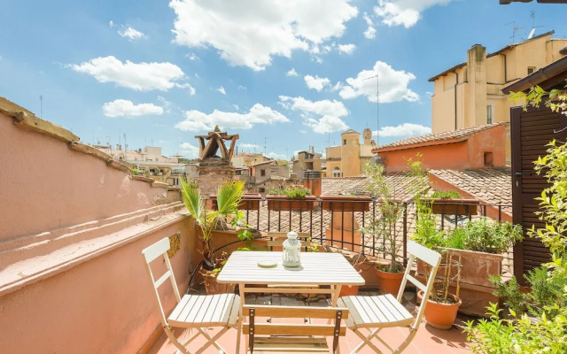 Rsh Coronari Terrace Apartment