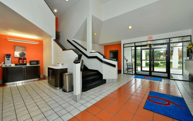 Motel 6 Plano, TX - West - Frisco
