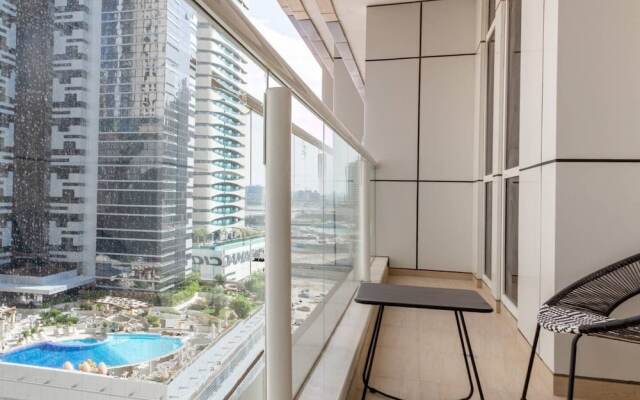 Spacious & Adorable 1BR in Downtown Dubai