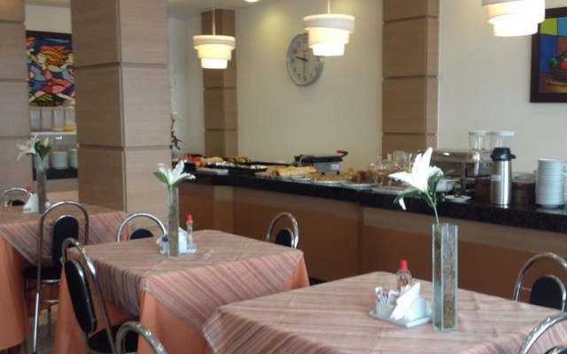 Real Hotel