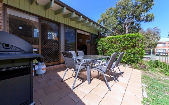 Bay Parklands, Townhouse 9, 2 Gowrie Avenue