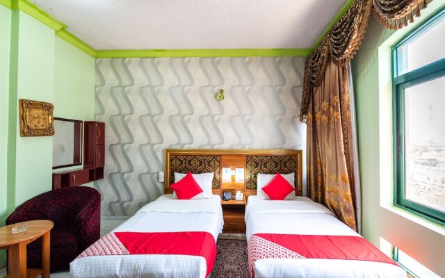 Golden Sea Hotel by OYO Rooms