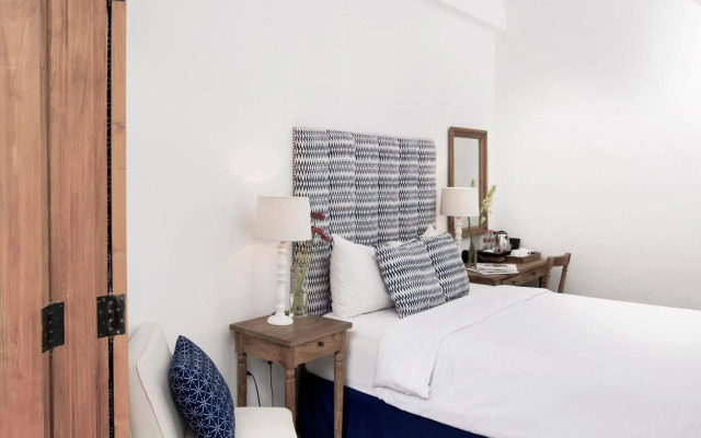 Adhisthana Hotel