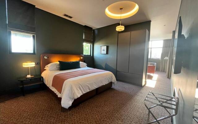 Home Suite Hotels Rosebank