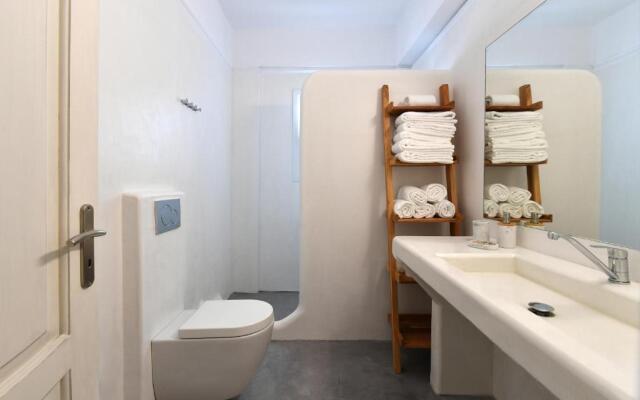 Ammos Luxury Rooms & Home