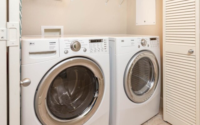 Phoenix X 1401 3 Bedroom Condo, Orange Beach