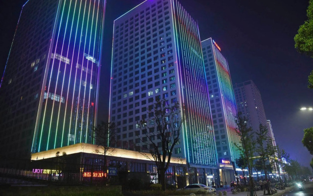 UIOT Cloud Smart Hotel (Bengbu Wanda Plaza)