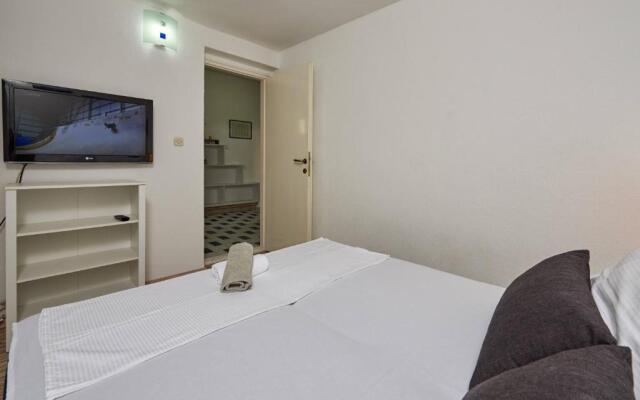 Apartments Lea