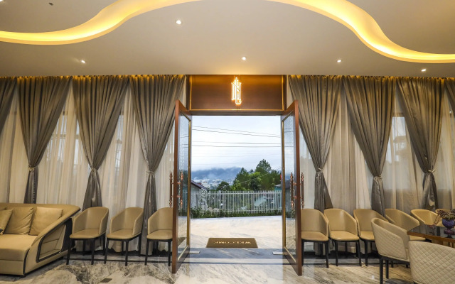 New Century Dalat Hotel