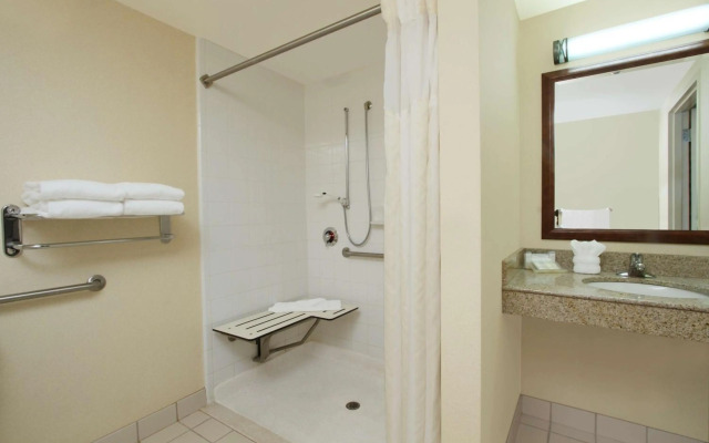 Hilton Garden Inn Columbus-University Area