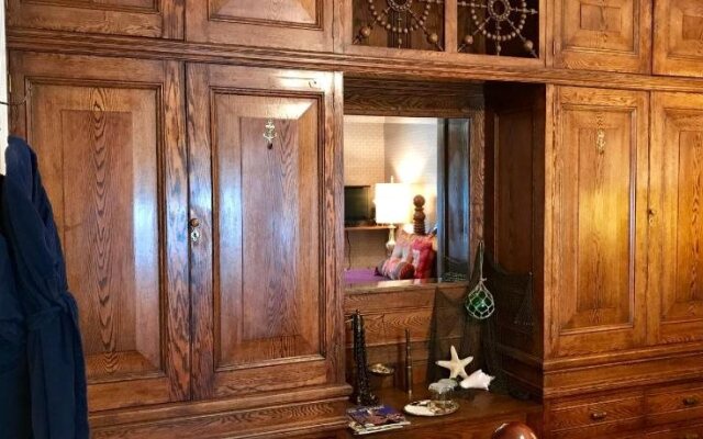 The Barrister Bed & Breakfast