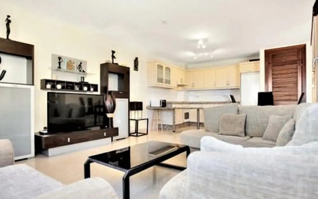 Belvilla by OYO Apartamento Sol y Paraaso I