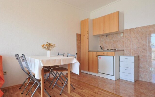 Amazing Home in Lokva Rogoznica With Wifi and 2 Bedrooms