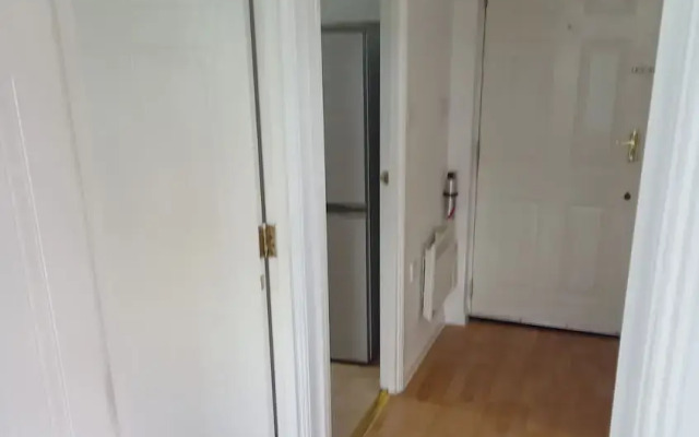 Cosy London Apartment Retreat - Colindale