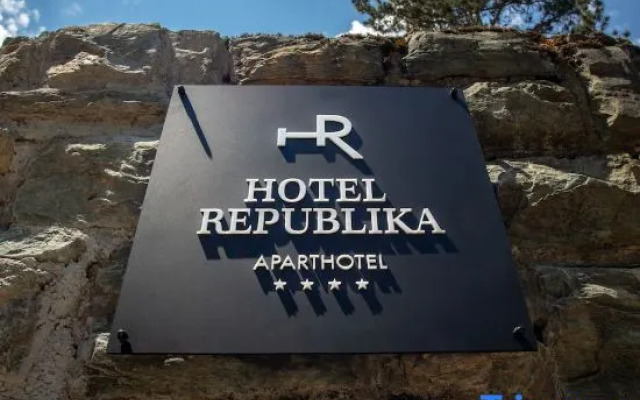 Hotel Republika