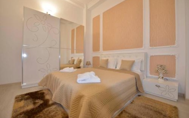 Amadeus Residence