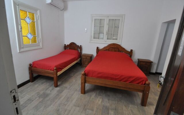 Hotel FATVIAL 4 de Abril