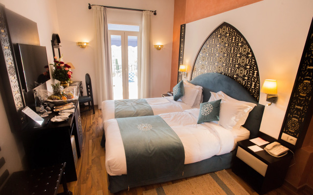 El Minzah Hotel