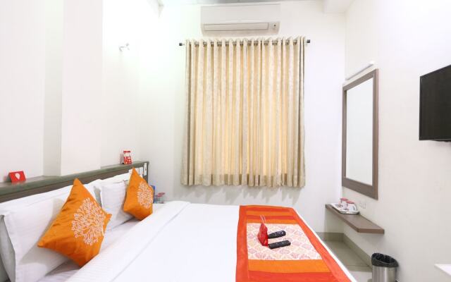 OYO 3547 Raj Guru Residency