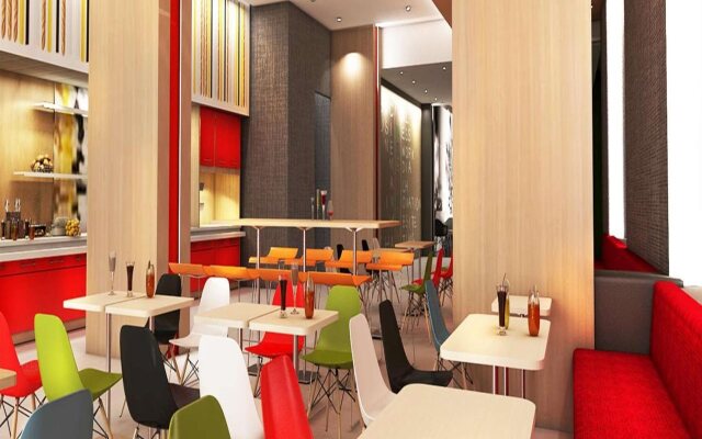 Ibis Jakarta Harmoni
