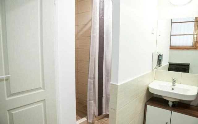 Junior Tower Apartment