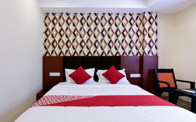 Sm Hotel By OYO Rooms
