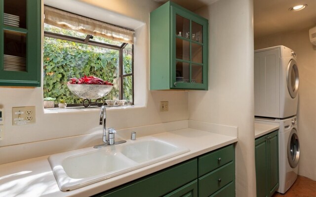 3BD Garcia Street Adobe