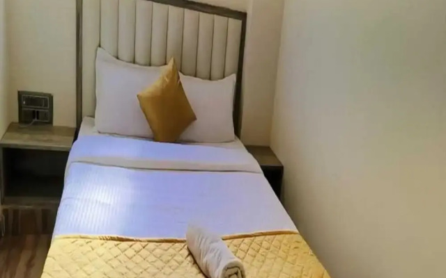 Hotel Pride Suites