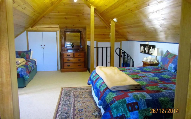 Triabunna Cabin and Caravan Park